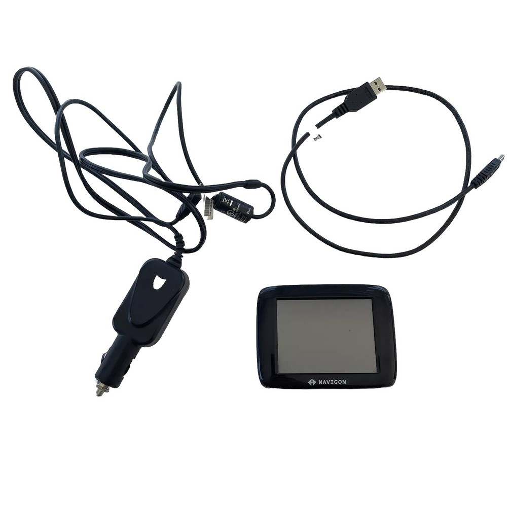 Navigon 2100 GPS Lower 48 SD Card Bundle Preowned Working With Cables