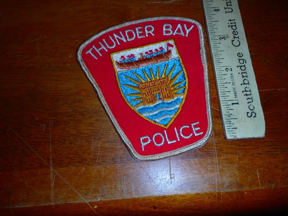 THUNDER BAY    CANADA EARLY VEST OBSOLETE PATCH   bx AAA#8