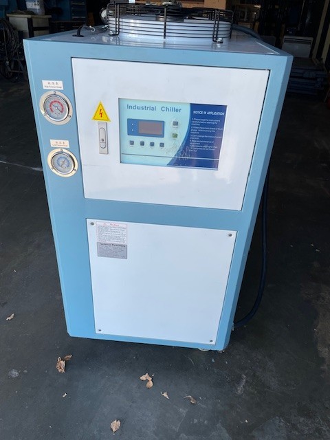 Industrial water chiller