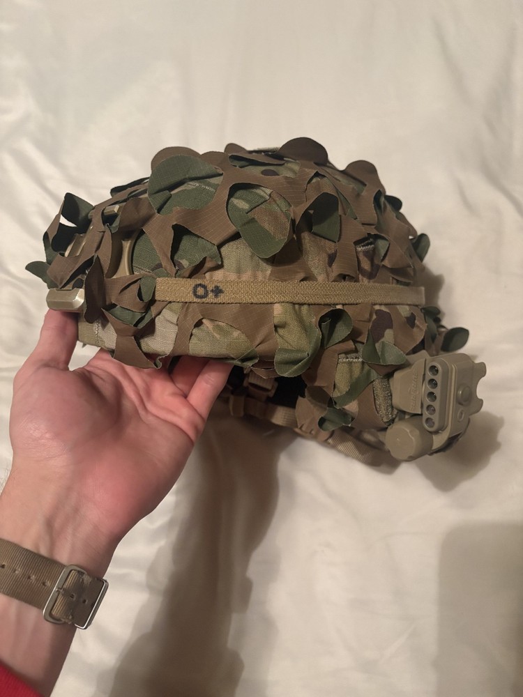 ECH Size Medium With Multicam Cover and 4D Pads