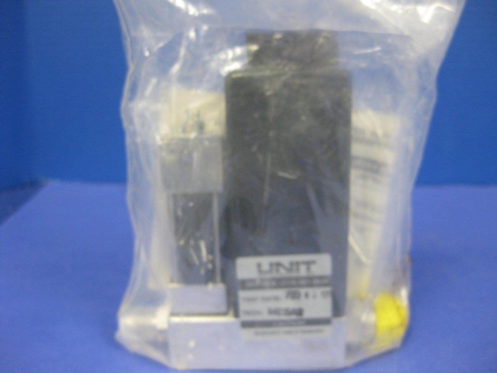 Unit UFC-1050 Mass Flow Controller, CHF3, 40 sccm, Reburbished