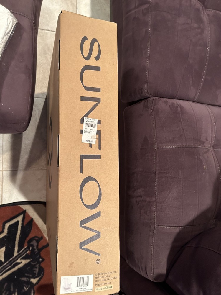 NWT - SUNFLOW - The High Tide Beach Chair - Adjustable, Portable, Rust-Resistant