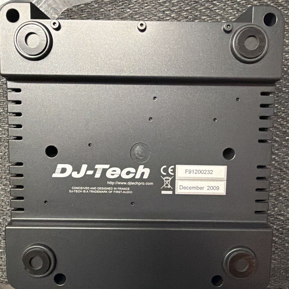 DJ-Tech USolo-e USB DJ Player + RCA Cable Plug & Play Bundle