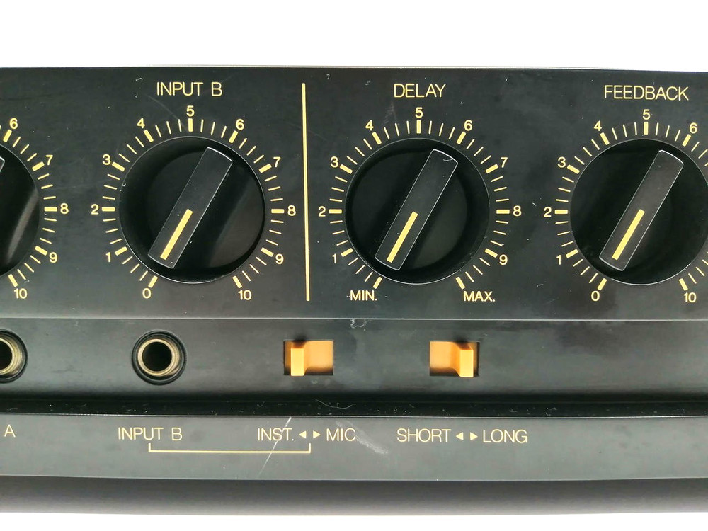 YAMAHA Analog Delay Guitar Effect Rack Unit AC100V
