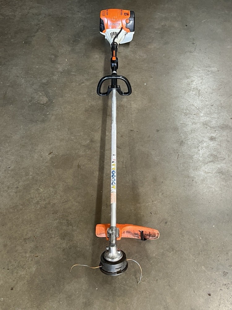 STIHL FS111R String Trimmer / 31cc Professional Grade Starts & Runs Great 👍🌱