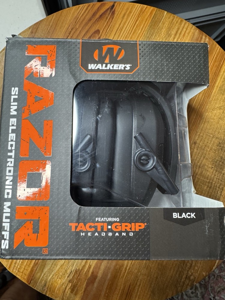 Walker' Razor Slim Electronic Muffs GWP-RSEMRH Black