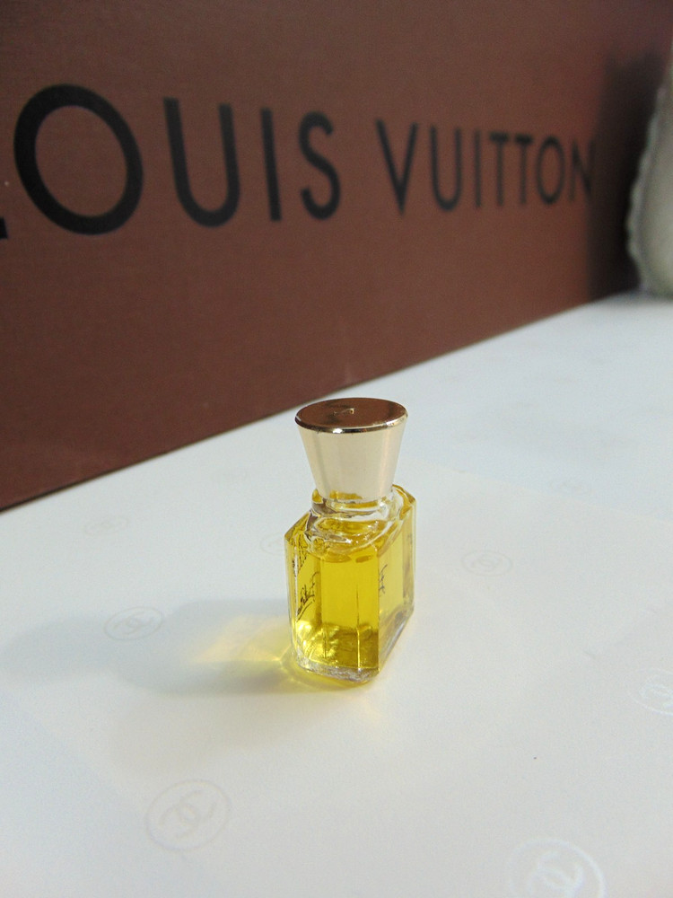 VIVARA pucci NEW