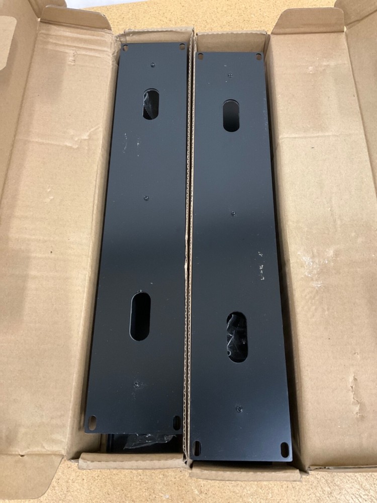 Lot of 2 2U Horizontal Cable Management Panel