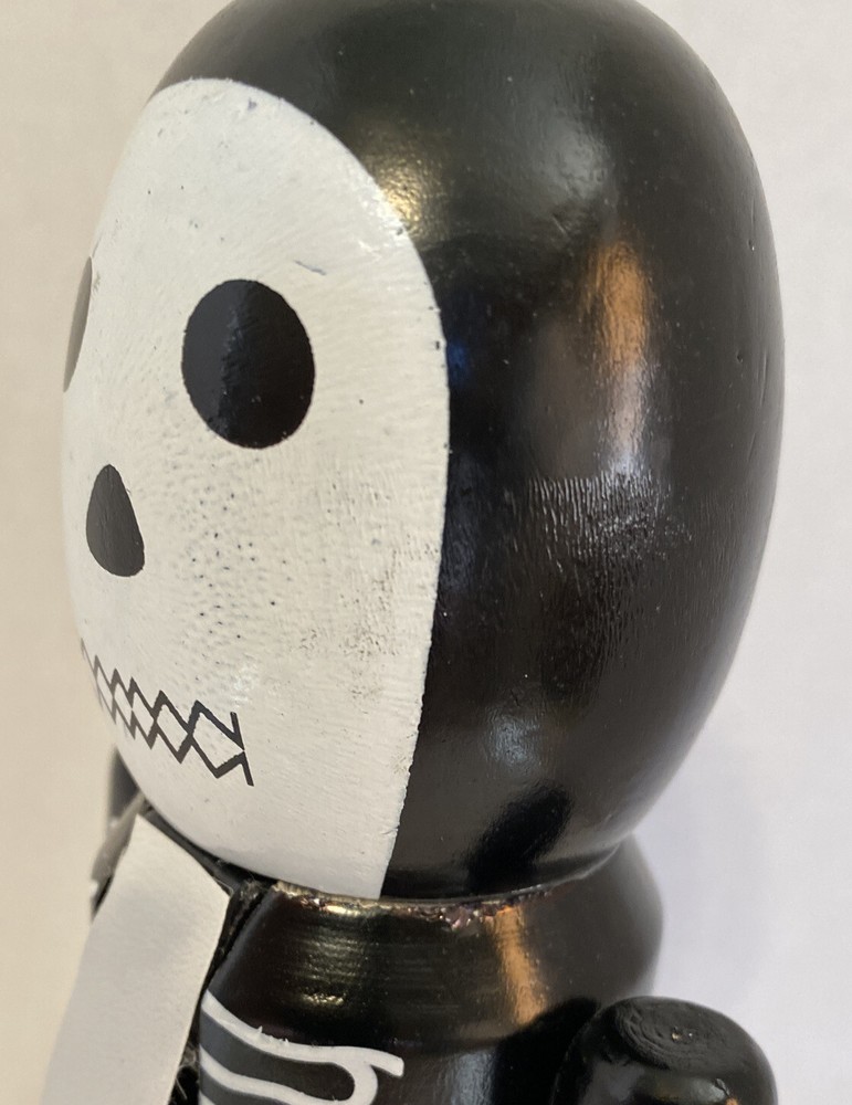 HALLOWEEN NUTCRACKER 14” SKELETON With Tag