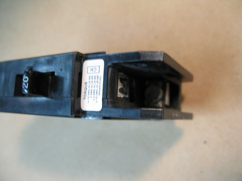 CHALLENGER CH1020 1pole 20amp 277volt circuit breaker.
