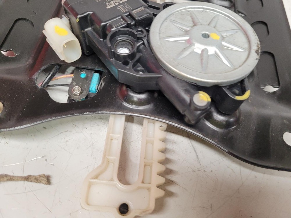 2022 HONDA NSS 125 WINDSHIELD MOTOR