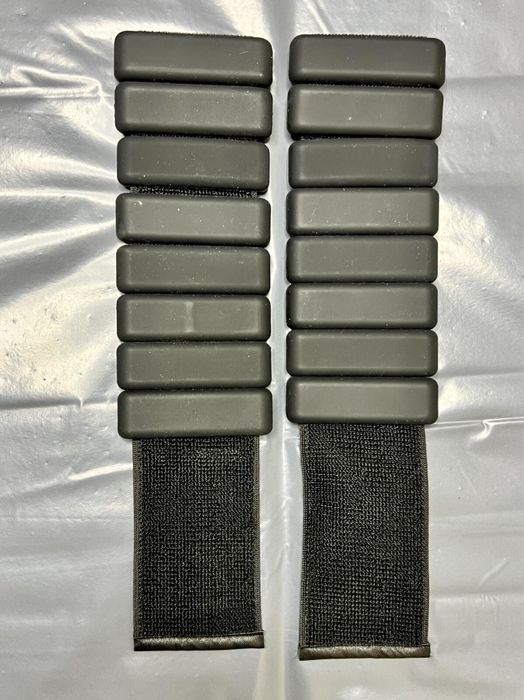 Wrist And Ankle Weights Adjustable Silicone 1lb Per Side, pack of 2, BLACK
