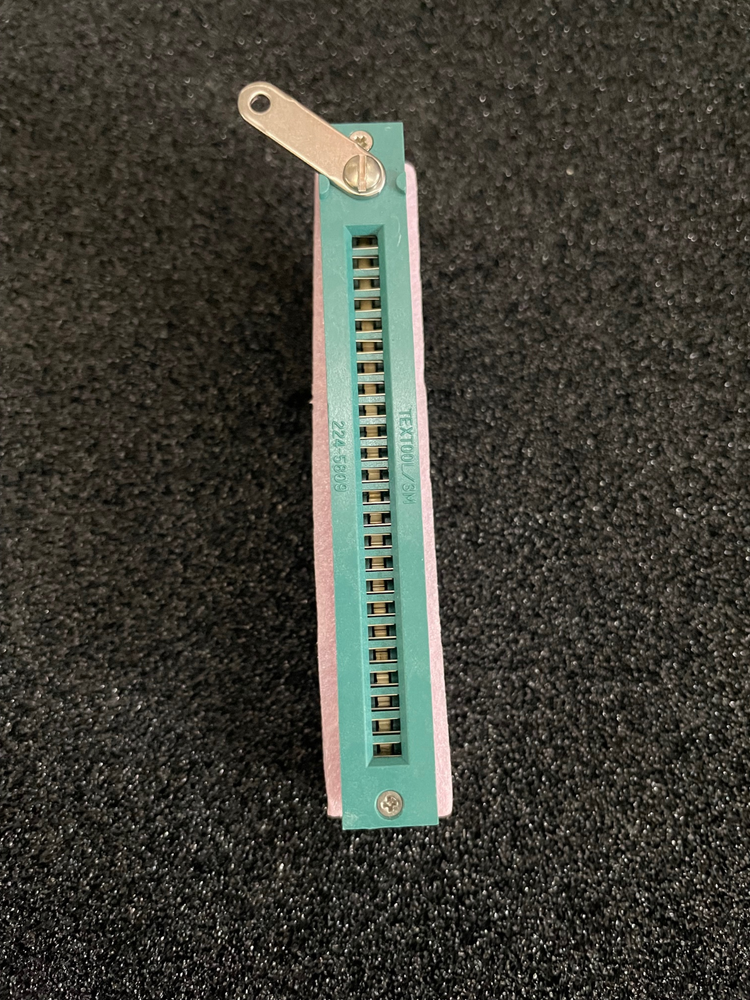 1pc 3M 224-5809 TEXTOOL DIP ZIP SOCKET 24POS **NOS