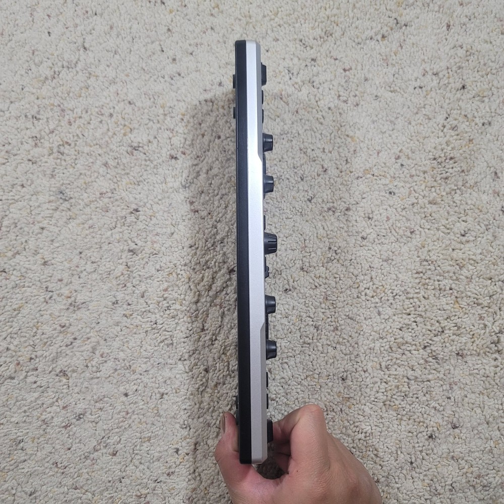 Numark DJ2Go Dj 2 Go Portable USB Controller UNTESTED