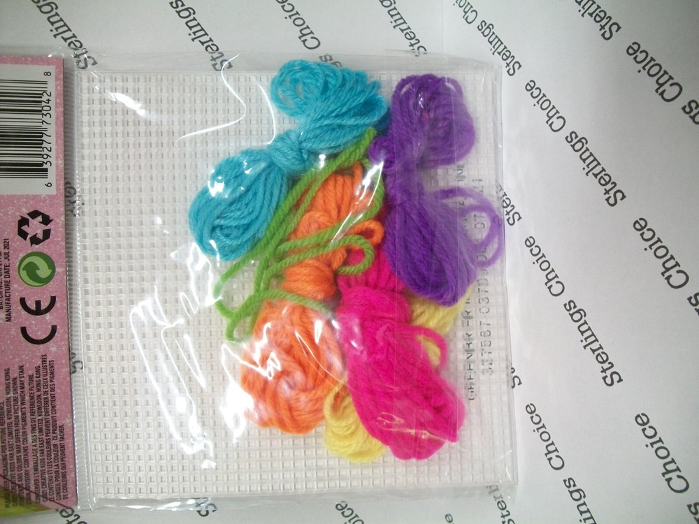 Creative Kids Cross Stitch Kit - Cupcake