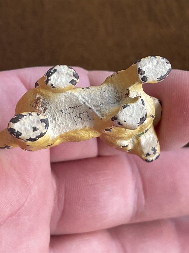 Vintage Cast Iron Dog