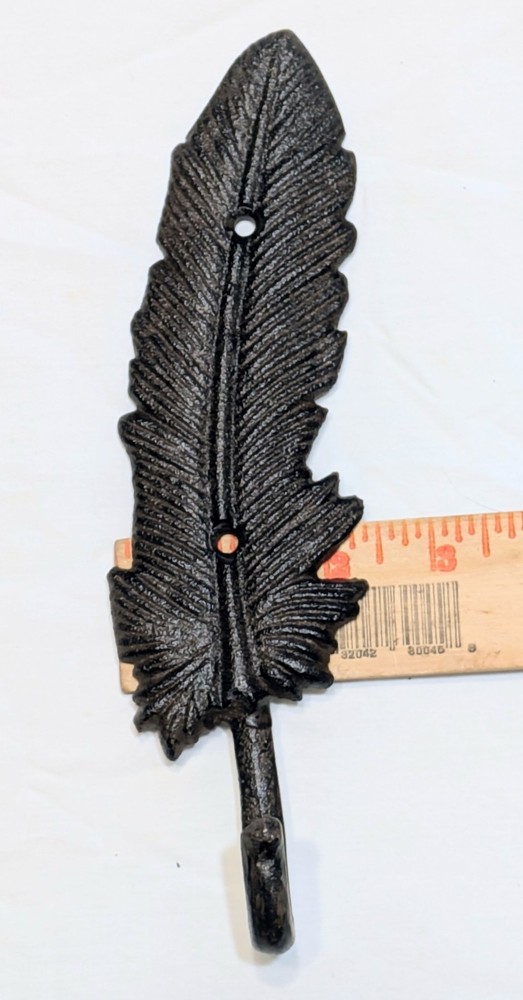 Vintage Style Feather Cast Iron Wall Hook