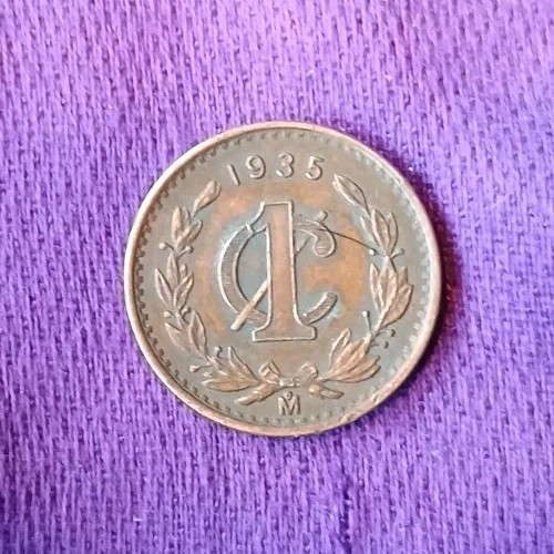 *BRONZE* 1935 UN CENTAVO