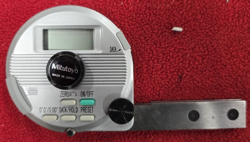 Mitutoyo 187-502 Digital Universal Protractor