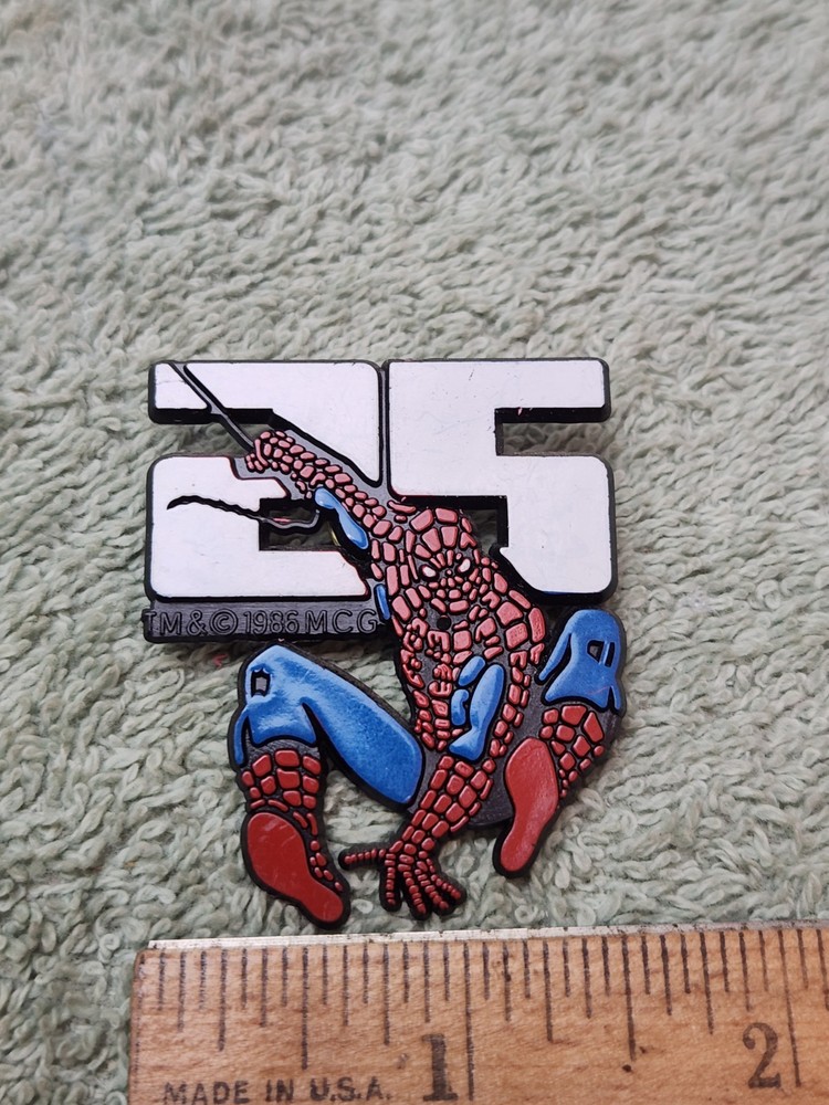 Spiderman 25th Anniversary Pin 1986 Marvel Comics Pinback