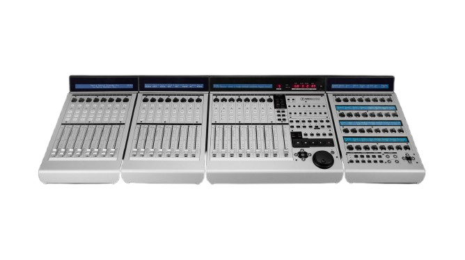 Mackie MCU Pro Universal Control Surface W/ motorized touch-sensitive Modern DAW