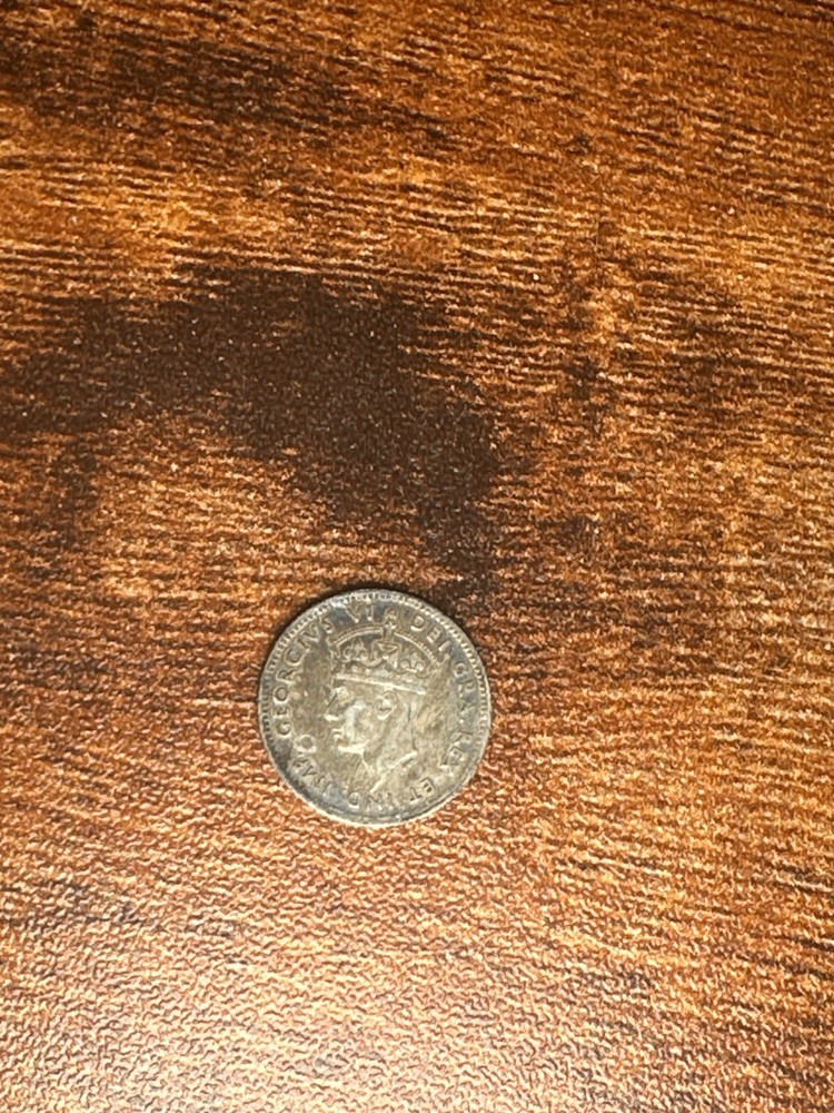1941 Newfoundland 5 Cent Silver Coin