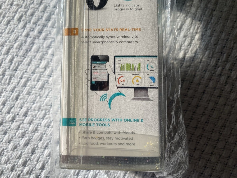 Fitbit Flex Green Wireless Activity Tracker Unopened New In Sealed Box