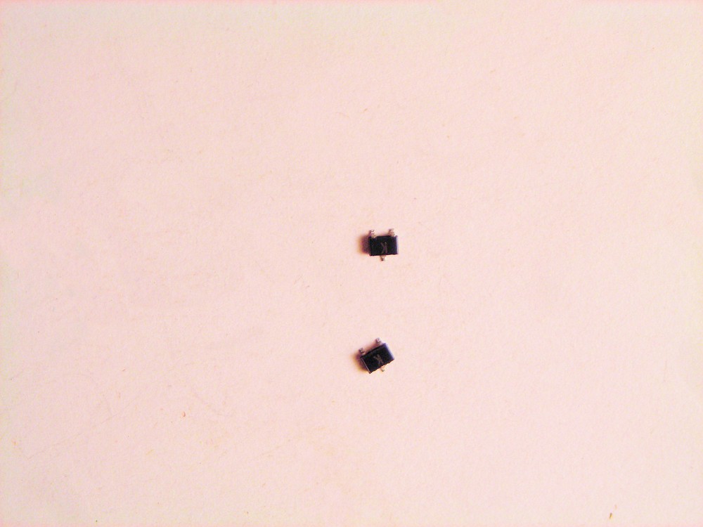 DA204U "Original" ROHM Diode Array 2 pcs