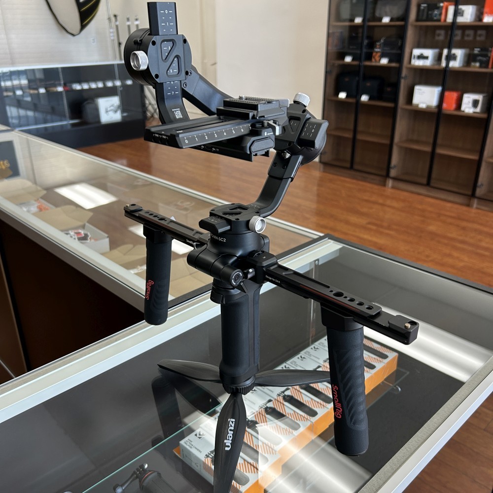 DJI Ronin SC2 with Dual Handle Handgrip *Pre-Owned*