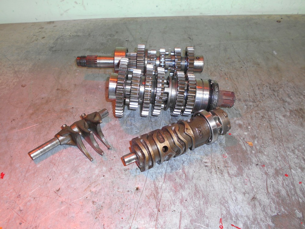 honda  vf  400  gearbox