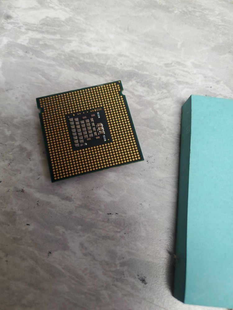 Intel E2140 1.6ghz Dual-Core Processor free ship