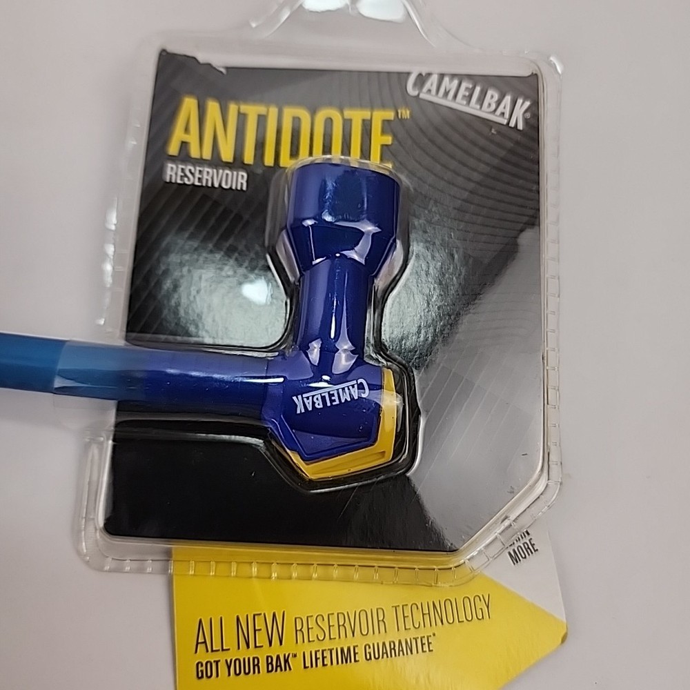 Camelbak Hydrobak, 50oz, 1.5L hydration backpack, NEW WITH TAGS.