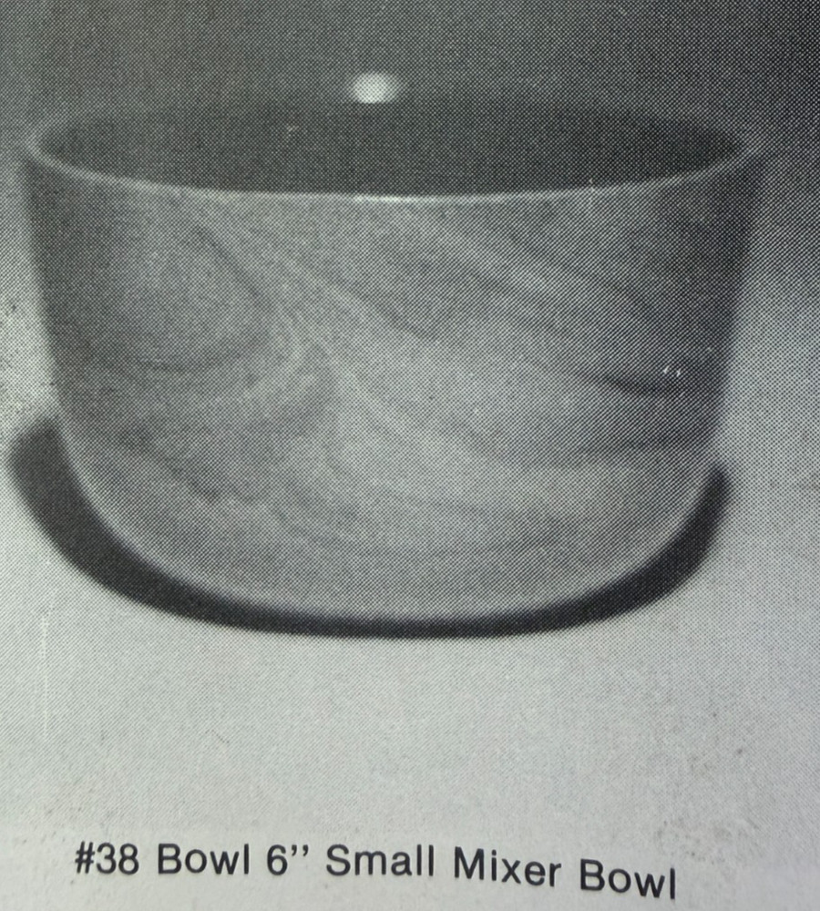 VINTAGE NIELSON CERAMIC MOLD #38 BOWL