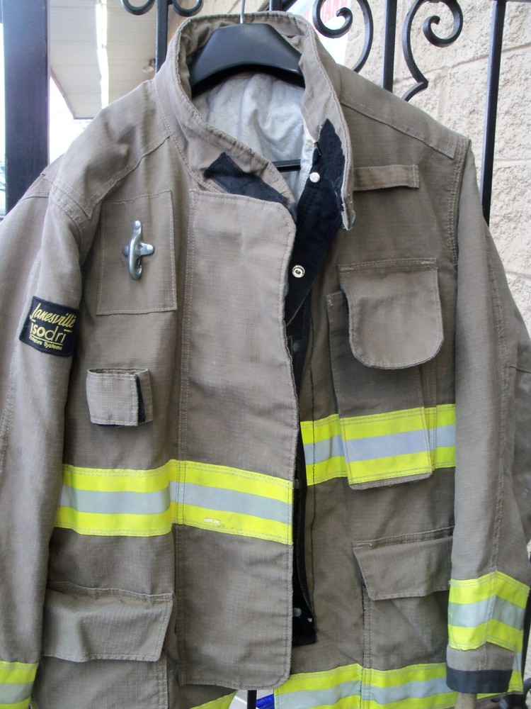 RETIRED FIREFIGHTER JACKET, VINTAGE, USED, SIZE: 4632R