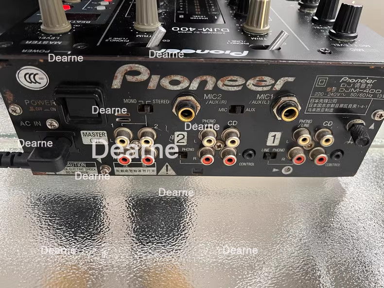 Pioneer DJM-400 mixer