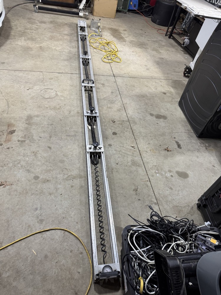 Felker Track master unit w/ suction cups