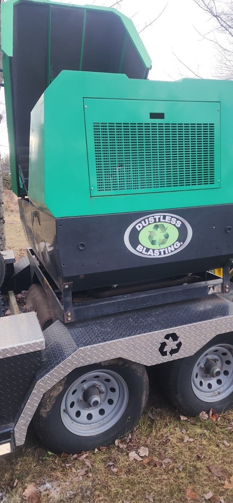 2020 DB 800 Sandblaster - Wet/Dry