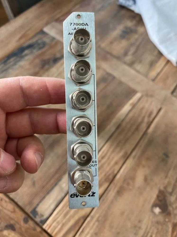Evertz DA 7700DA-AESU w/ Backplane