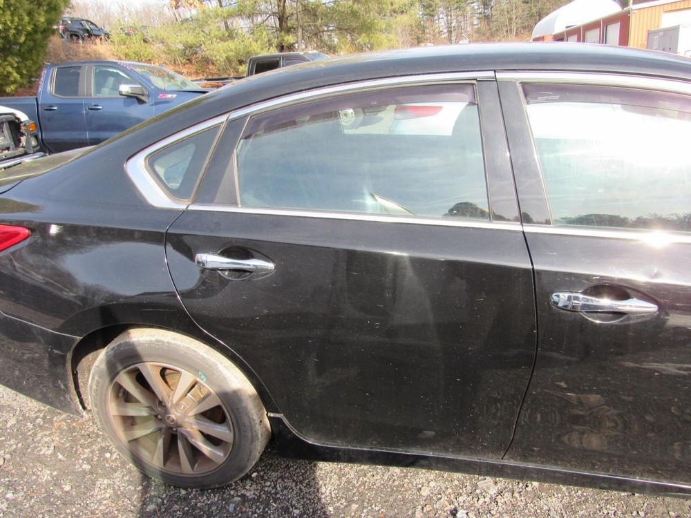 ALTIMA 2017 Glove Box 1037813