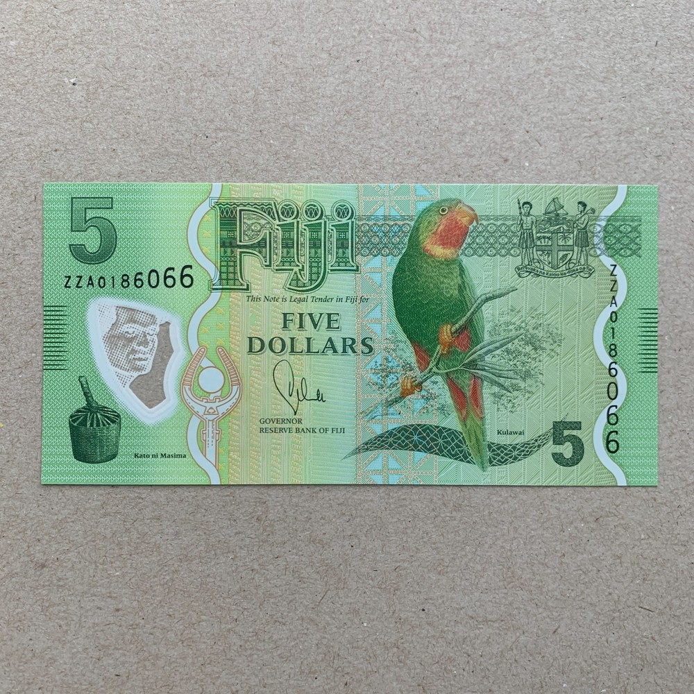 Fiji 5 Dollars Banknote P115 "ZZA" Replacement Note ND (2013) UNC POLYMER B999