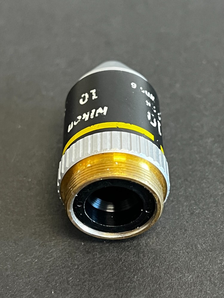 A8: Nikon Microscope 10 /0.25, 160/- Objective Lens