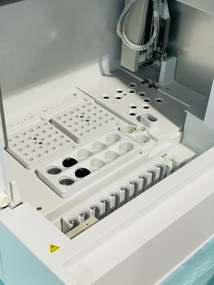 Sysmex CA-660 Automated Blood Coagulation Analyzer
