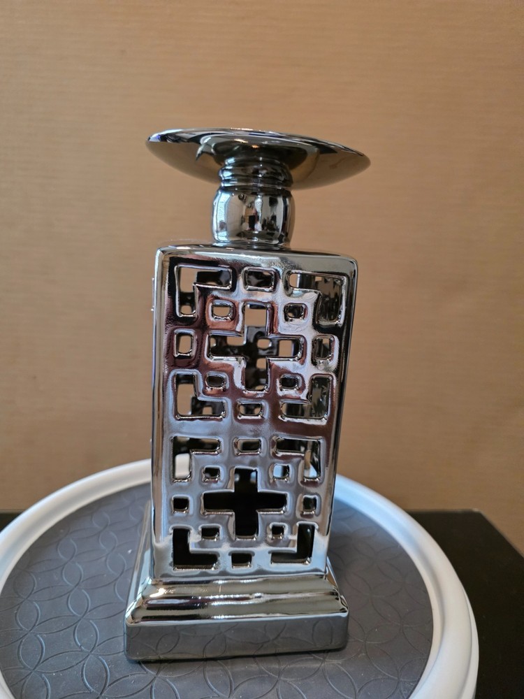 candle holder'