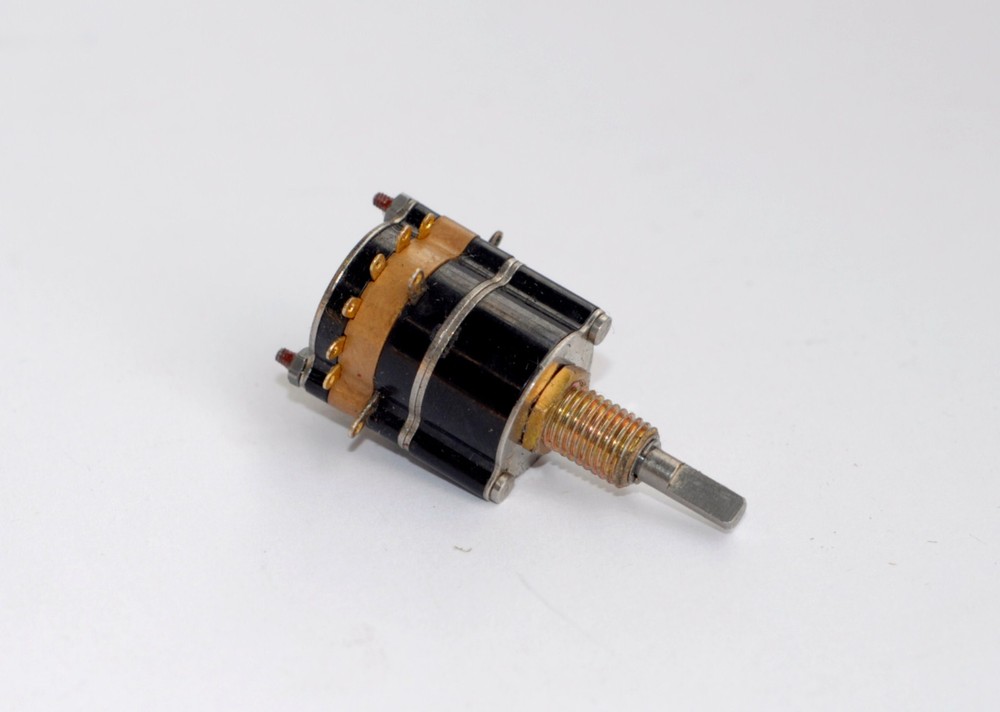 Greyhill 4 pole, 3 position rotary switch 1/8" shaft