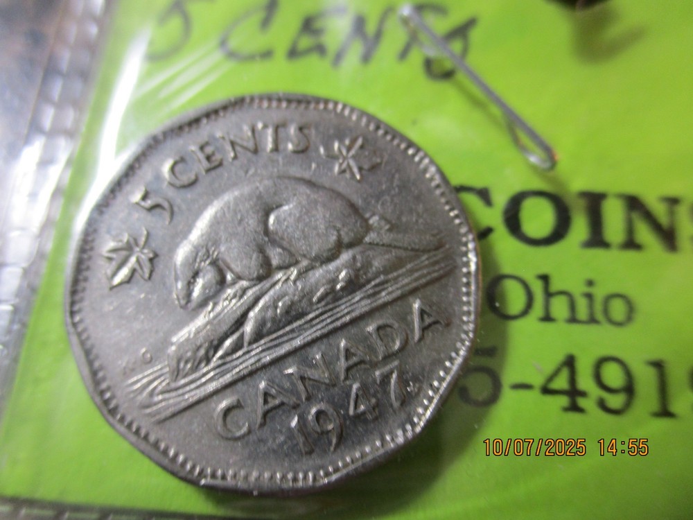 1947 CANADA FIVE CENTS 1 COIN WITH MAPLE LEAF     E