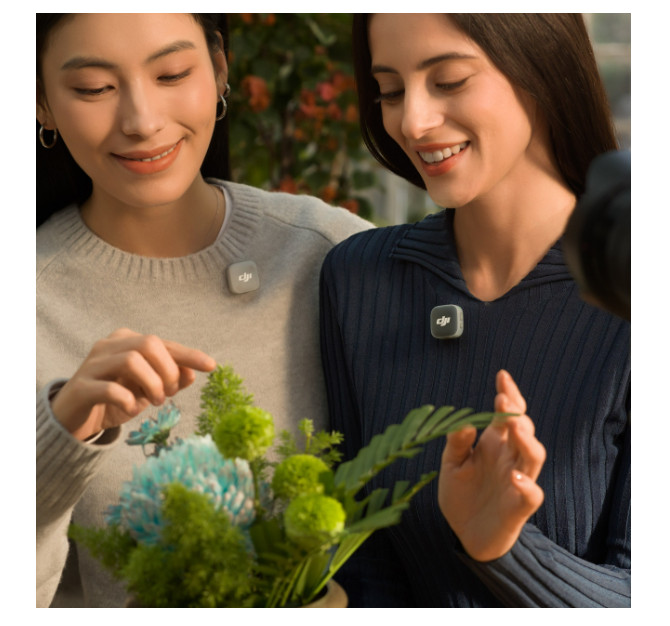 Mic Mini 2 Microphone (2TX + 1RX + Charging Case)+Mic Series Mobile Receiver