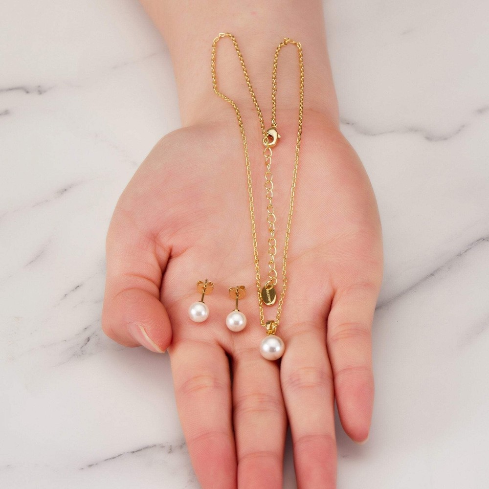 Gold Plated Shell Pearl Set