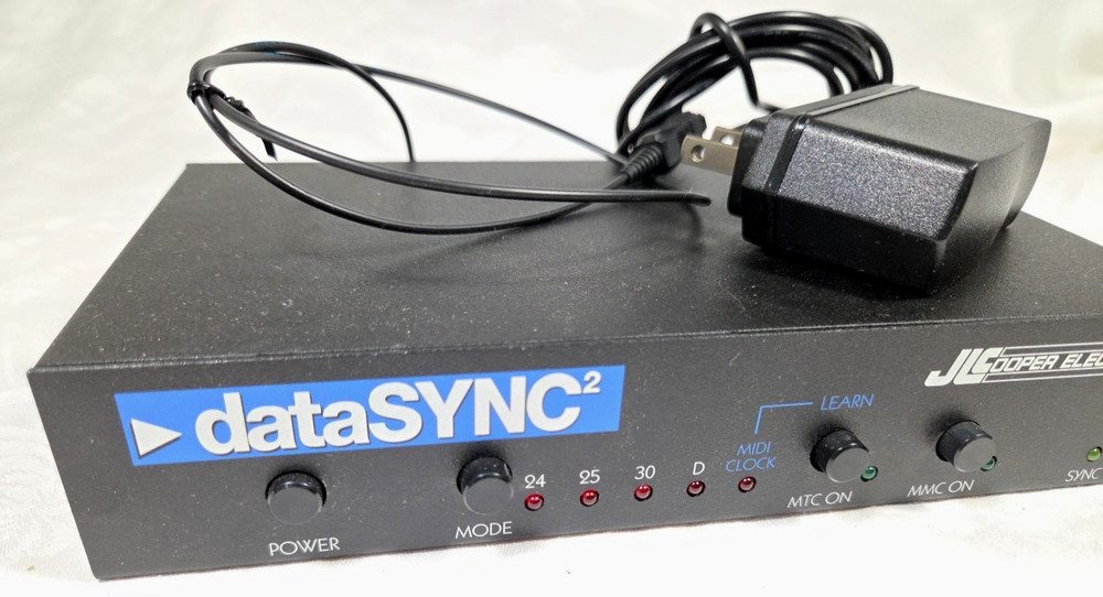 JL Cooper Electronics ADAT dataSYNC2 Synchronizer w/ Power Supply - Working