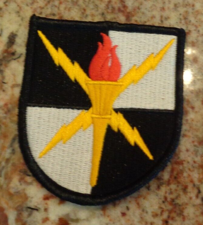 ARMY PATCH,  U.S. ARMY CYBER SCHOOL