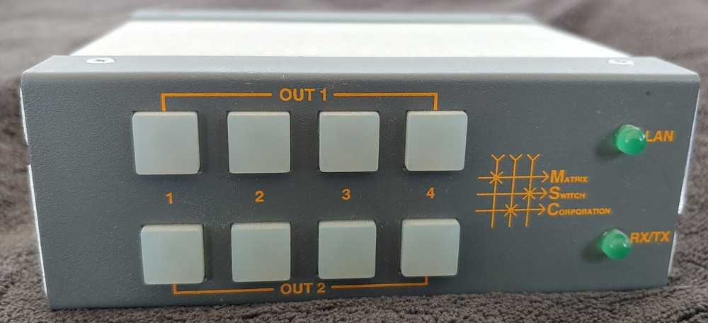 Matrix Switch Corporation 4 Input 2 Output 3G-SDI Video Router With Button Panel